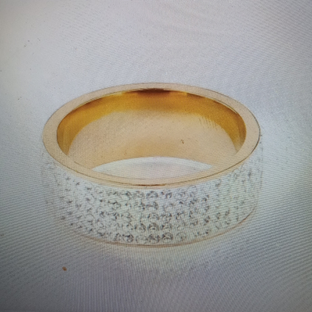 Ring - Picture 2 of 2